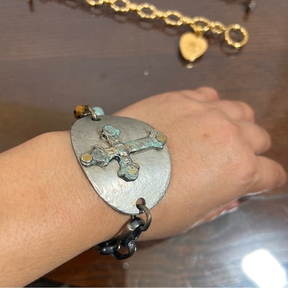 JUICY COUTURE, LUCKY BRAND & a Boutique bracelet. Lot of 3 all in good condition - Picture 2 of 16